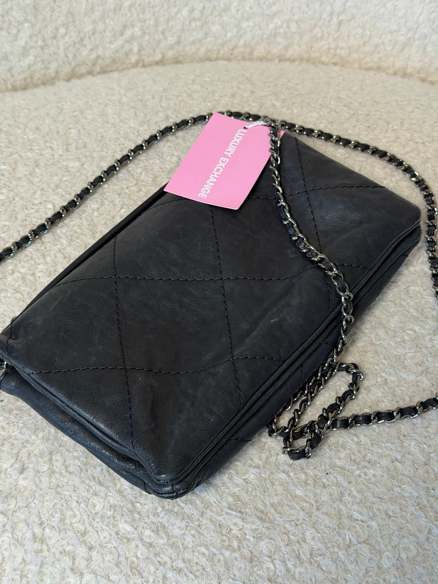 Pre-Owned Black Lambskin Leather Top Handle Wallet On Chain Handbag