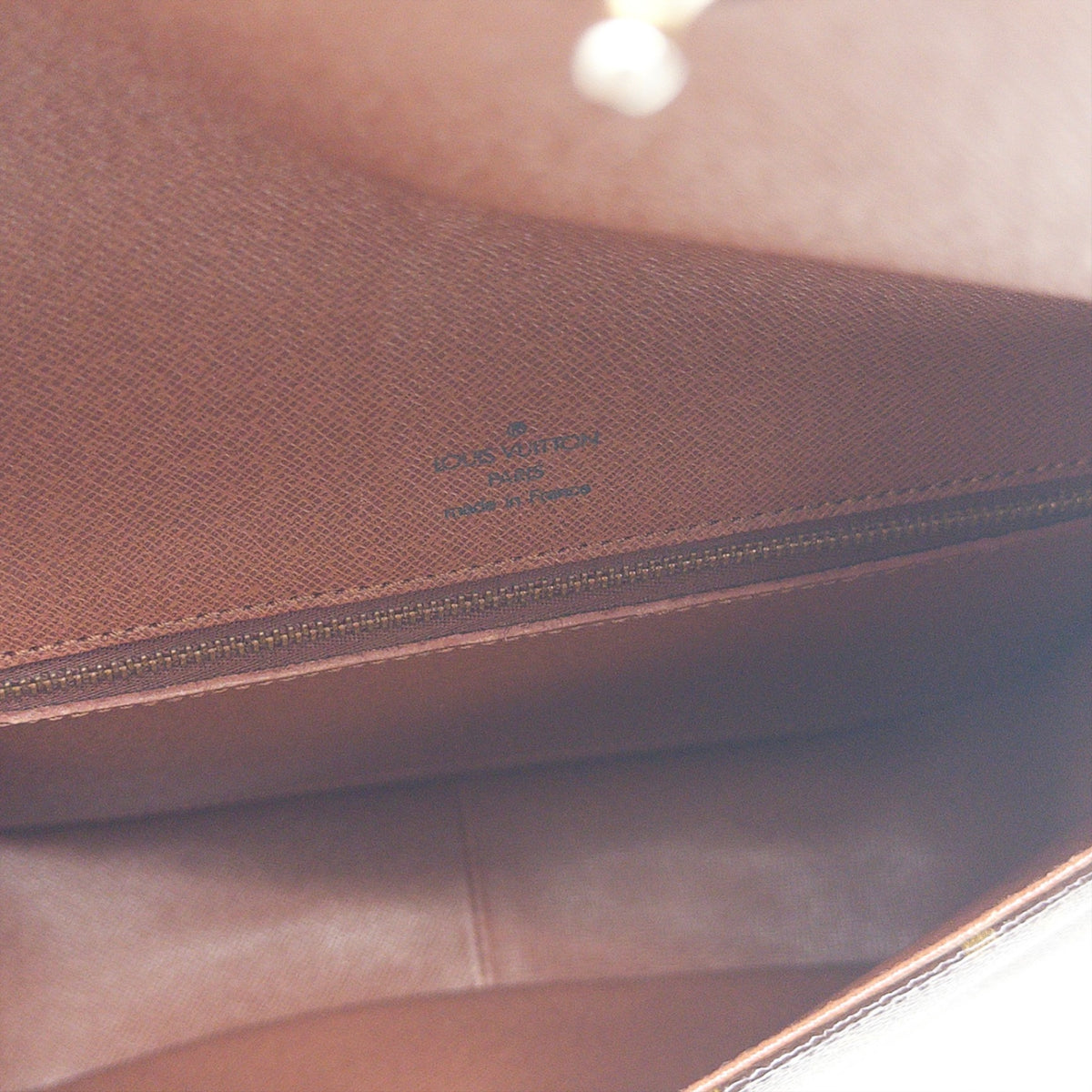 Pre-Owned LV Monogram Canvas Saint Cloud GM Crossbody Bag