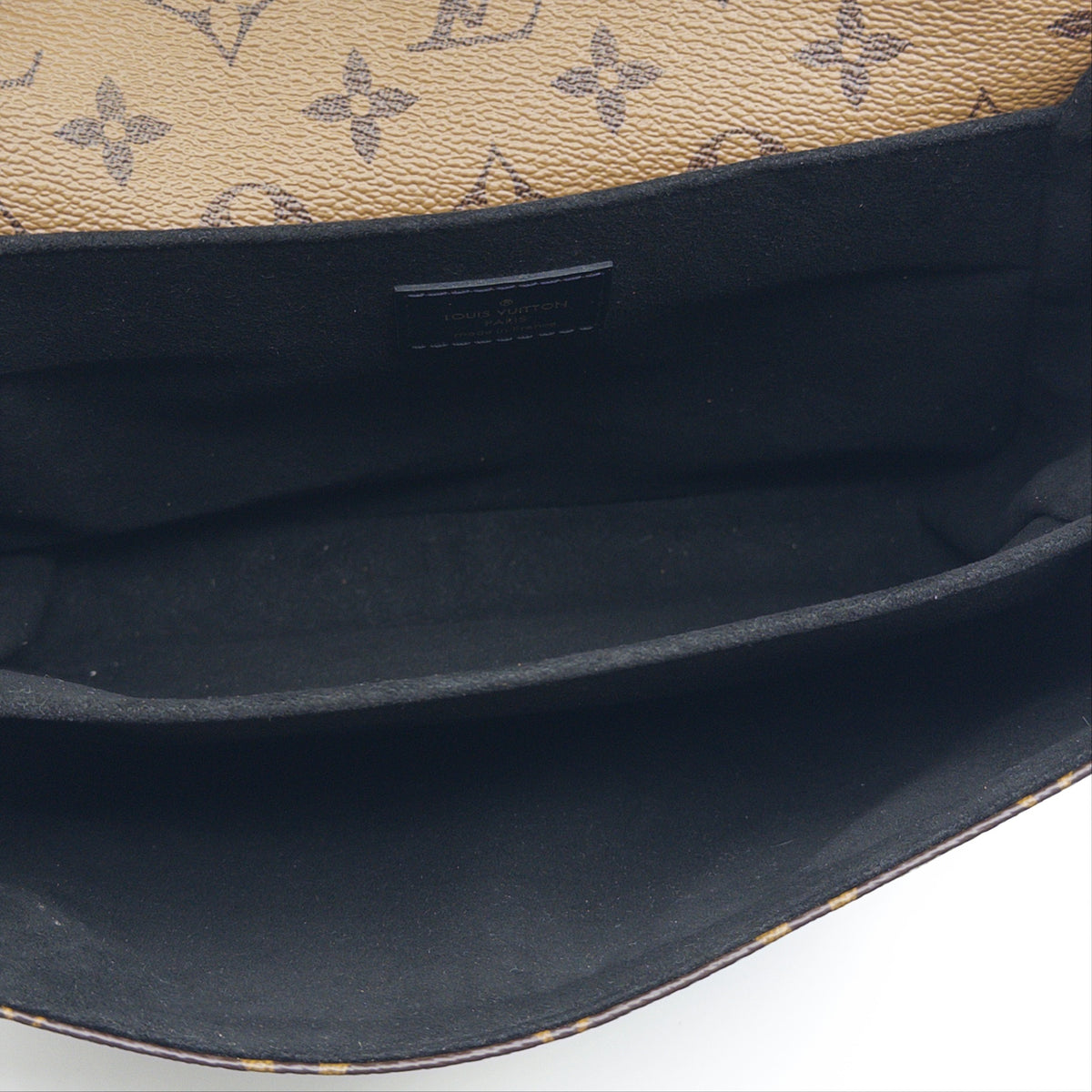 Pre-Owned LV Monogram Reverse Canvas Pochette Metis Crossbody Bag