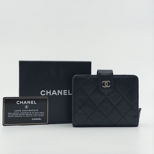 Pre-Owned Black Matelassé Caviar Leather Fold Wallet