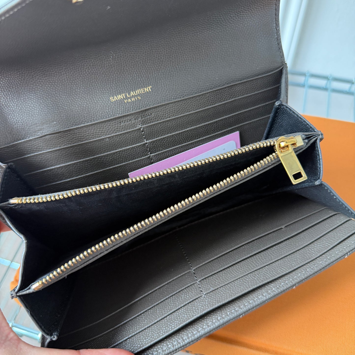 Pre-Owned Grey Caviar Leather Wallet