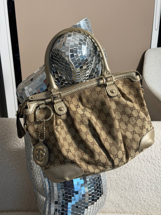 Pre-Owned Beige GG Canvas Tote Bag
