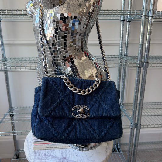 Pre-Owned Blue Denim 19 Crossbody Bag
