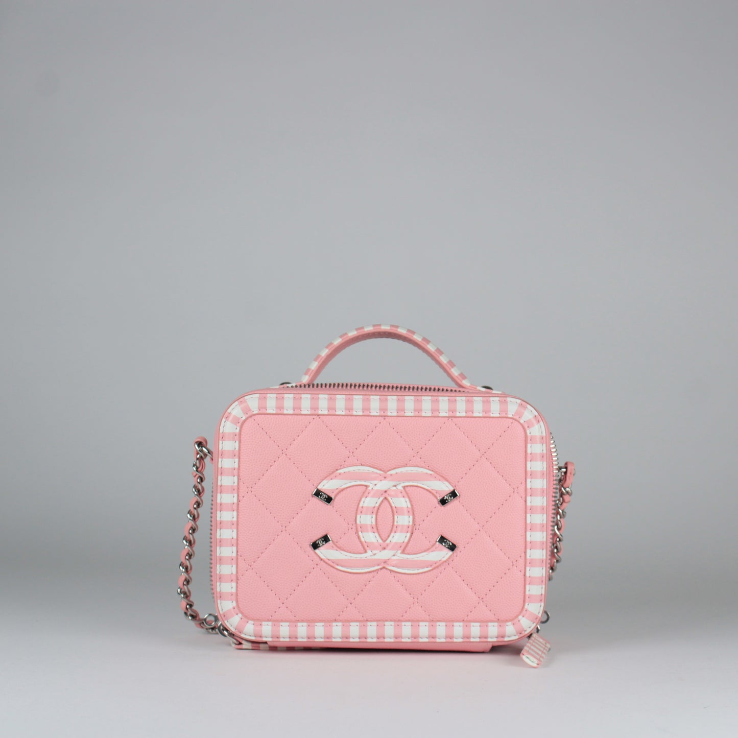 Chanel Vanity on Chain - Pink