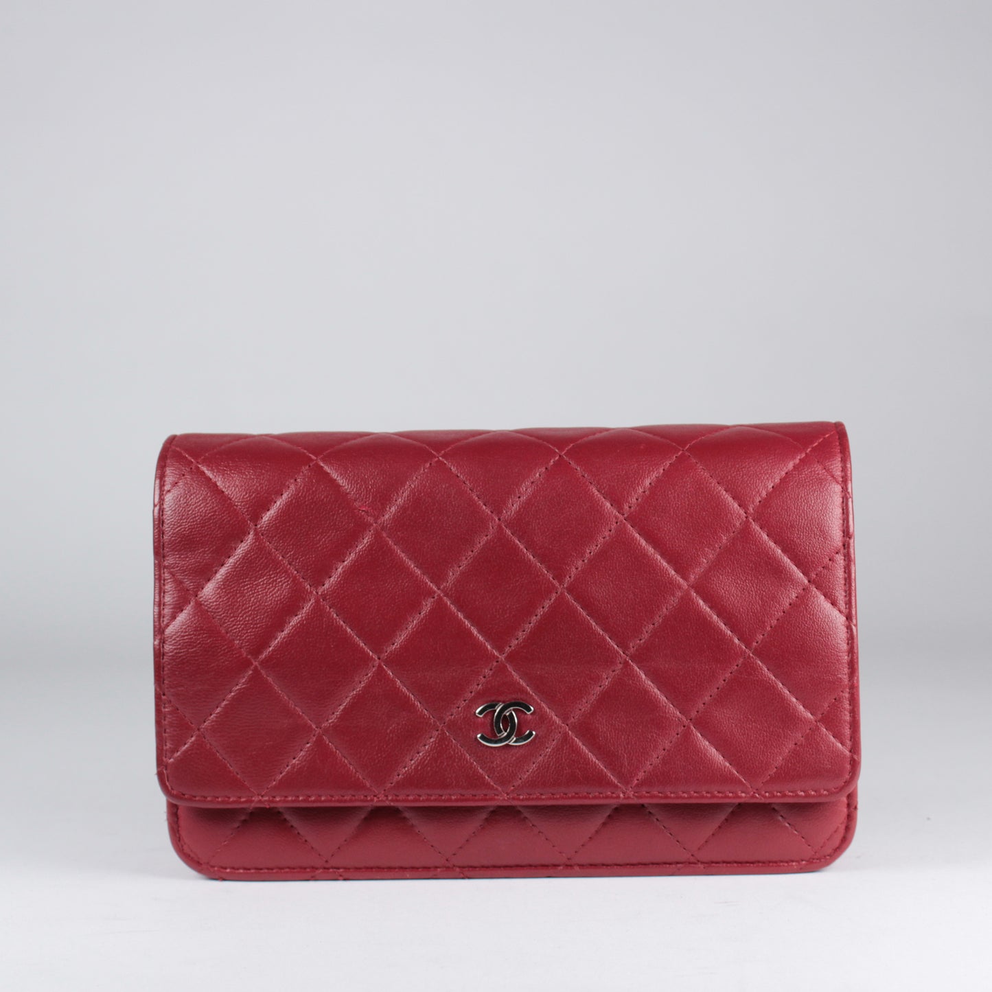 Wallet on Chain - Red