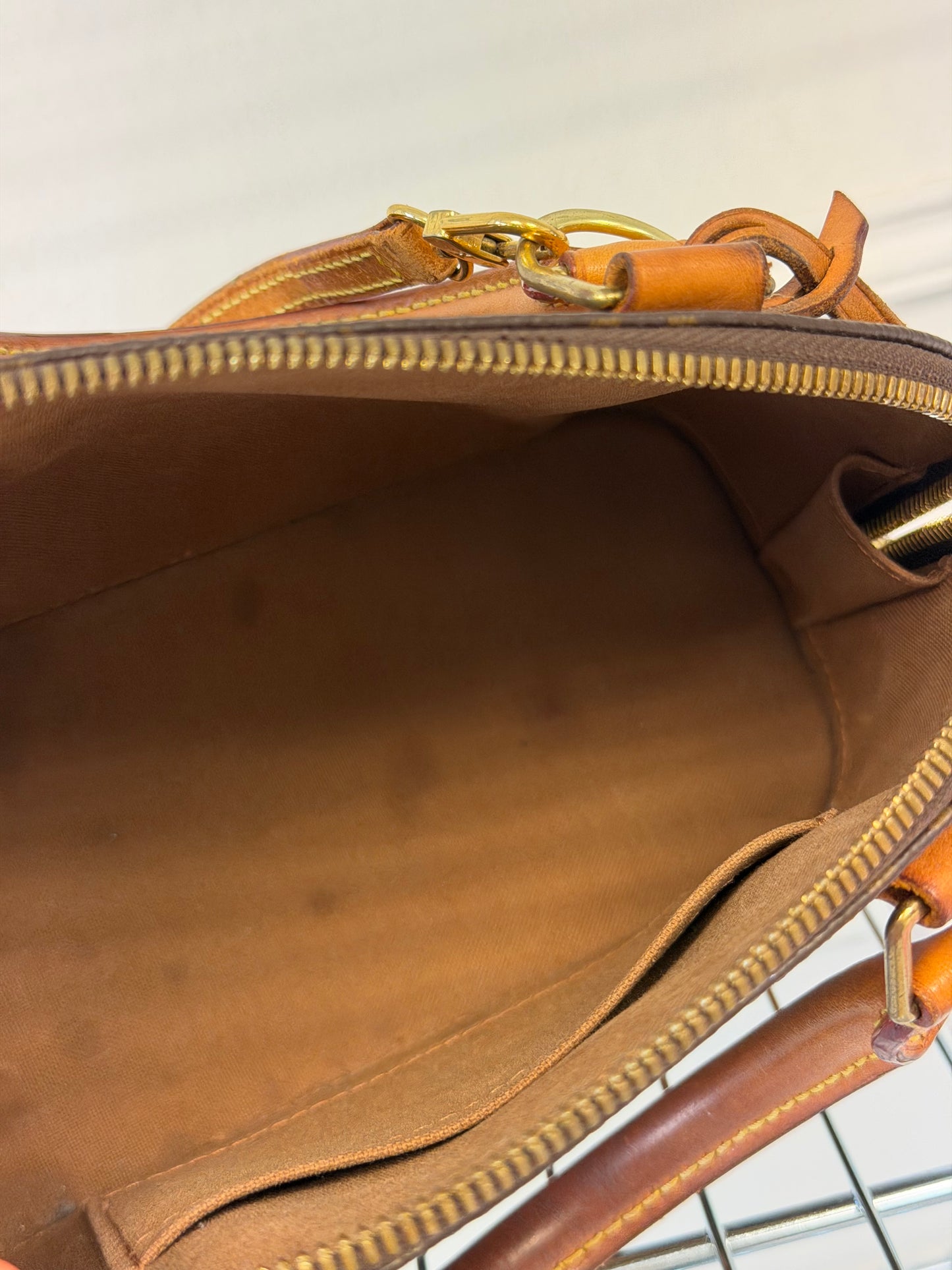 Pre-Owned LV Monogram Canvas Alma BB