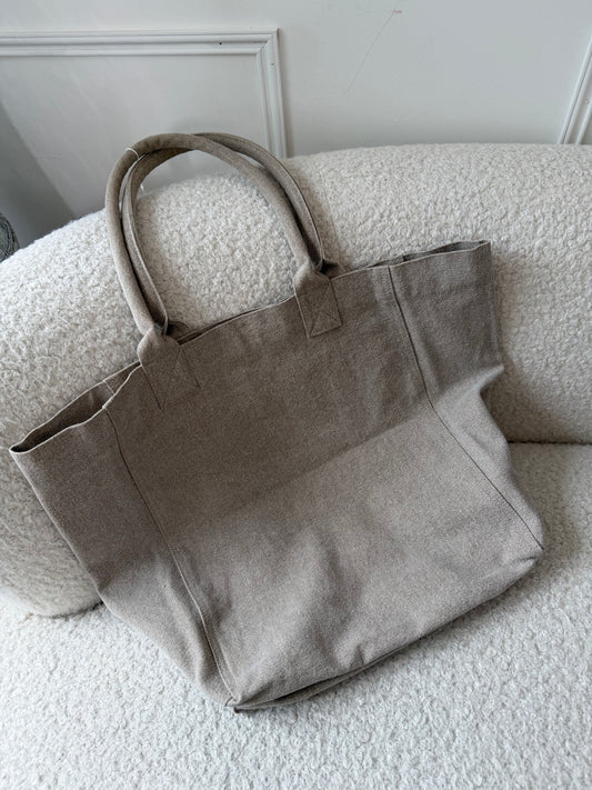 Pre-Owned Beige Shopper Tote Bag