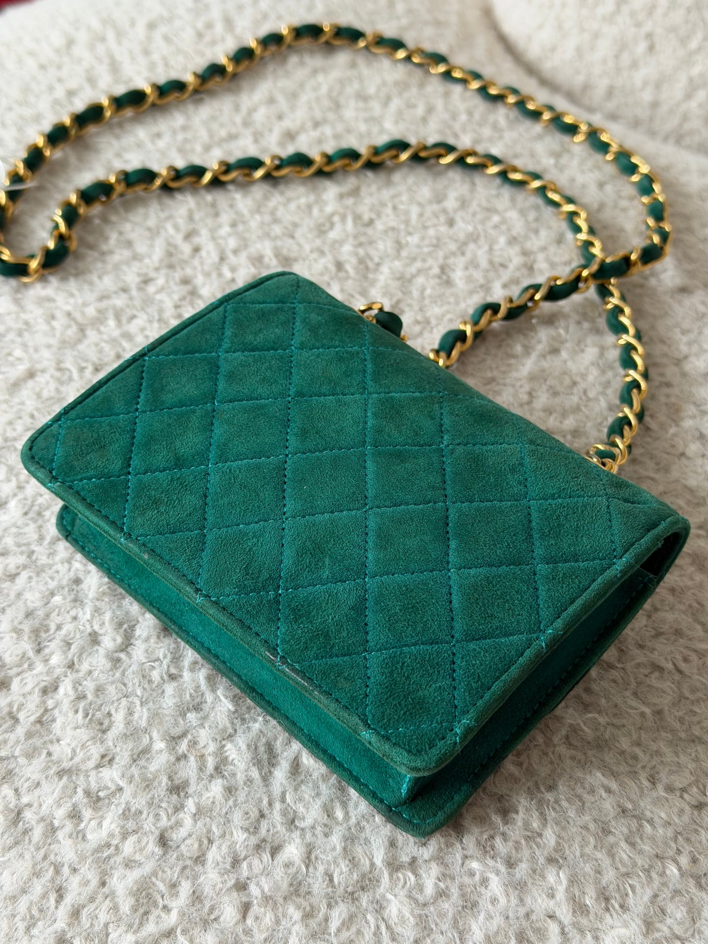 Pre-Owned Green Suede Mini Crossbody Single Flap Handbag