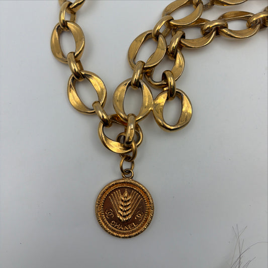 Pre-Owned Gold Chanel Belt