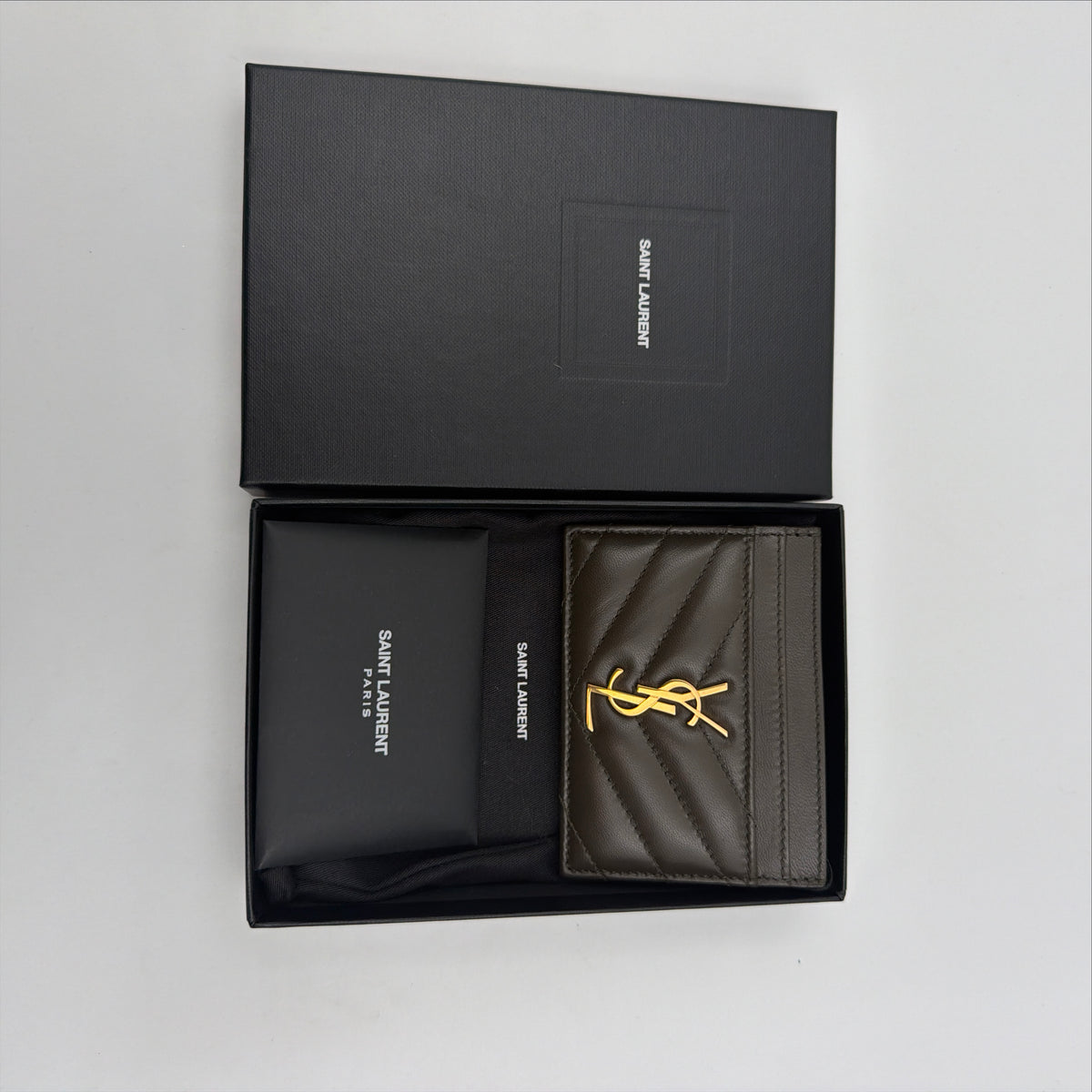 Pre-Owned Green Lambskin Leather Cardholder