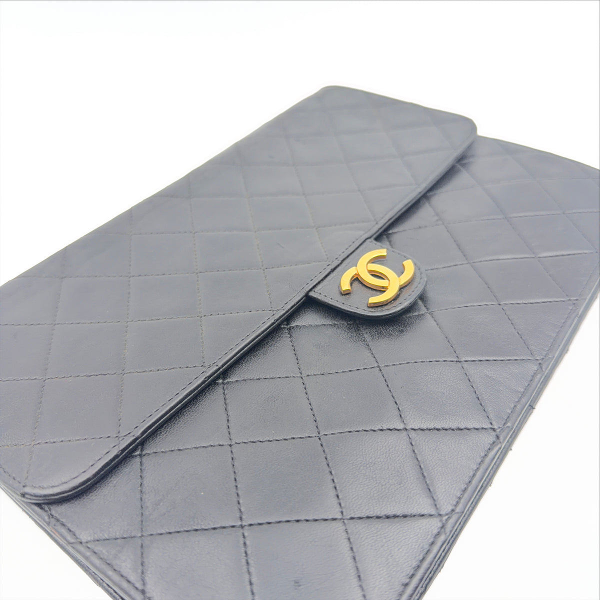 Pre-Owned Black Lambskin Single Flap Shoulder Bag