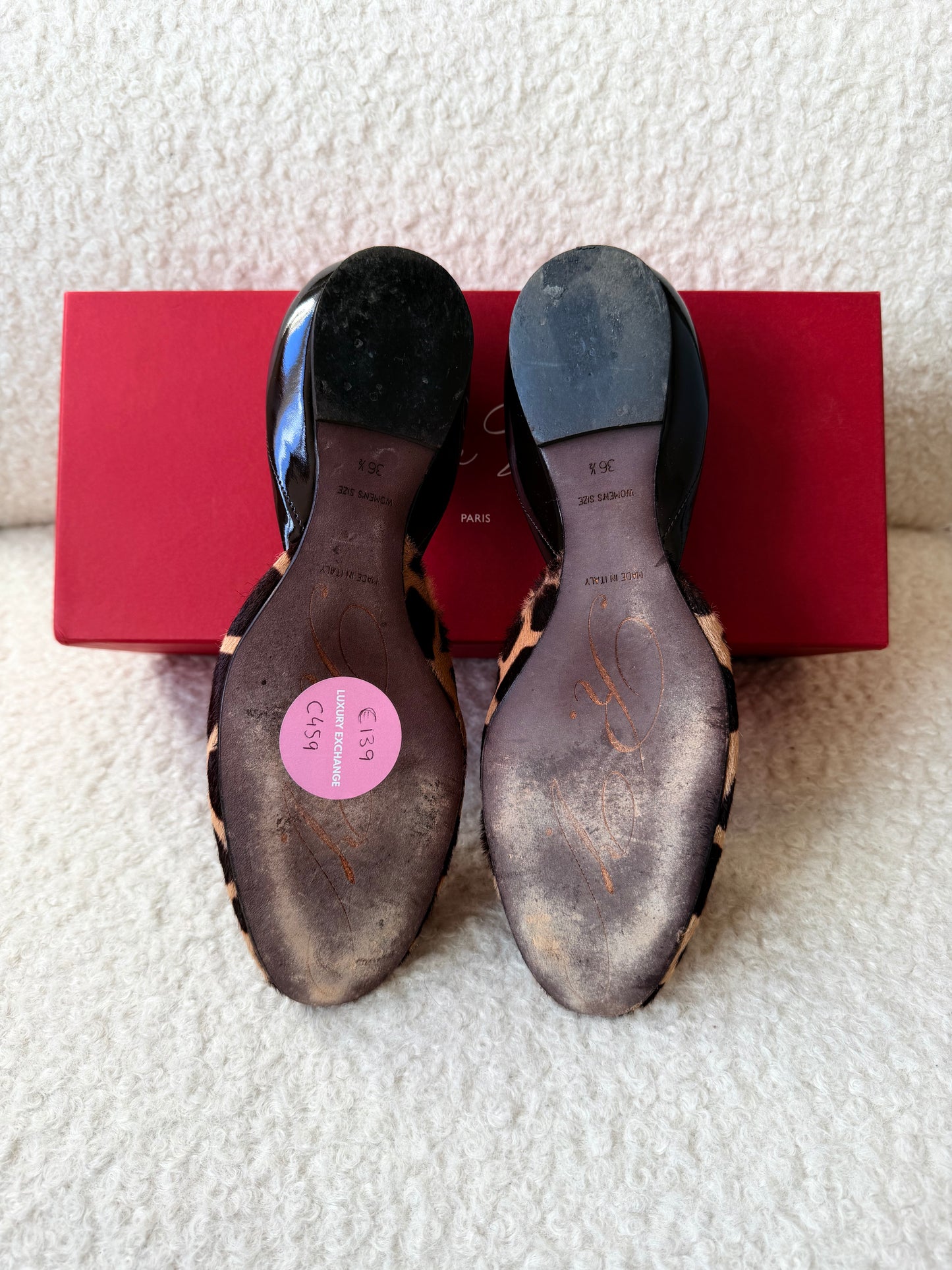 Leopard Print Flats Size 36.5