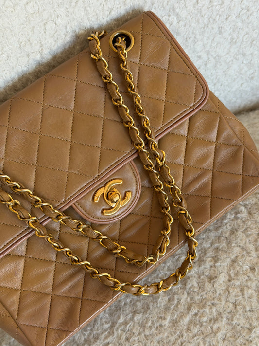 Pre-Owned Camel Brown Lambskin Leather Bi-Colour Single Flap Shoulder Bag
