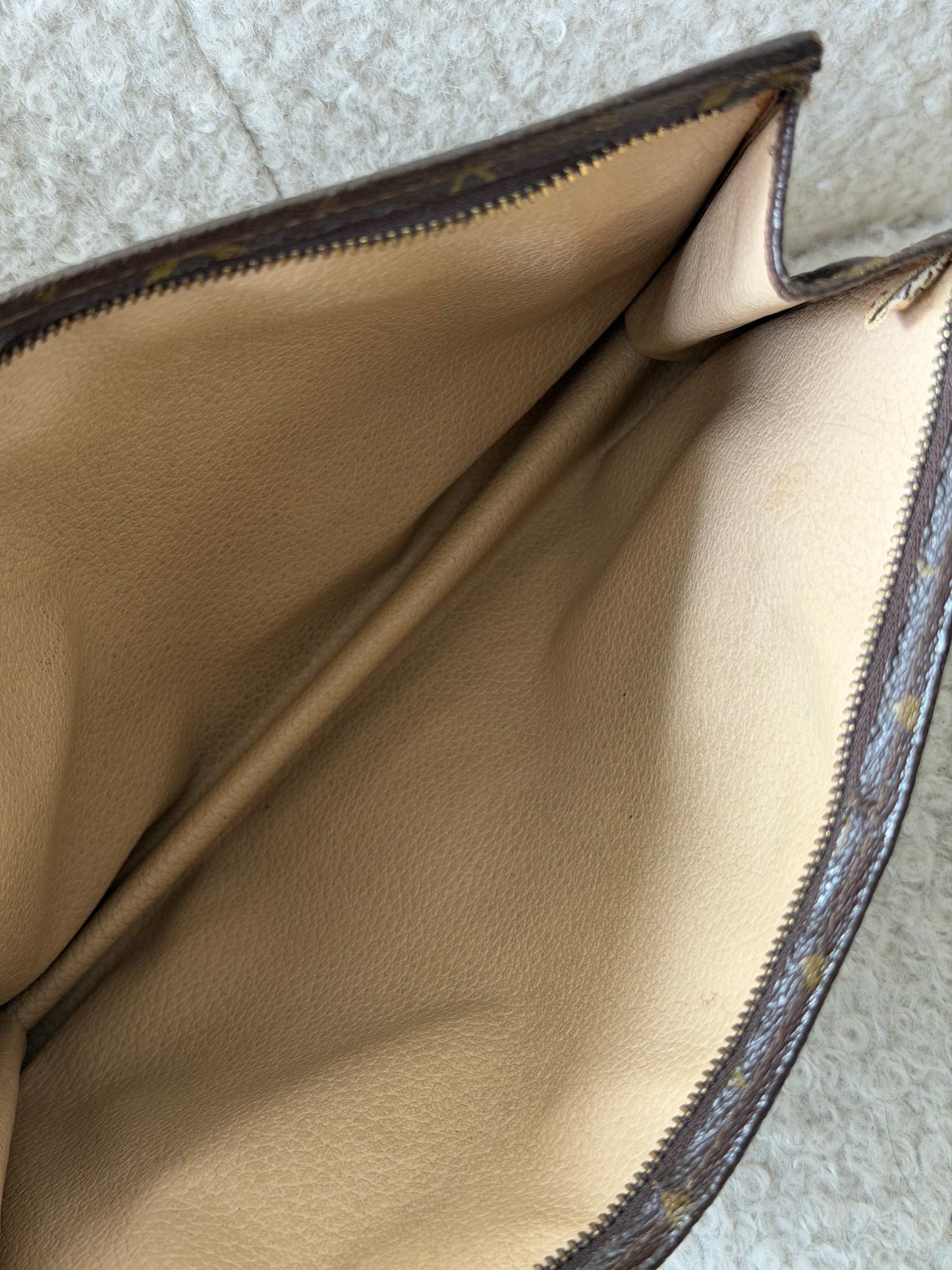 Monogram Canvas Pochette Toilette
