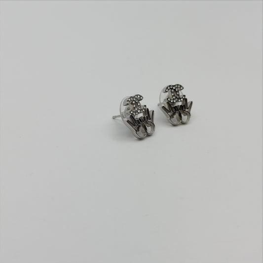 Pre-Owned Earrings