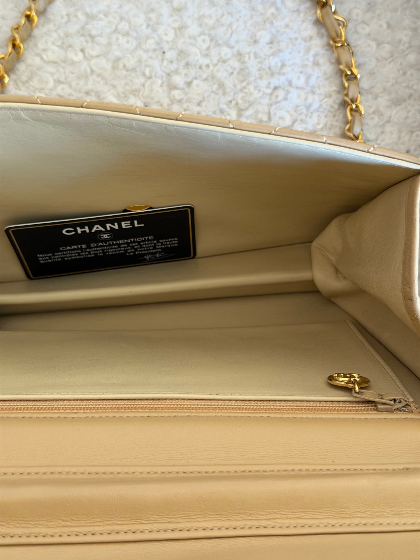 Pre-Owned Beige Matelassé Lambskin Leather Single Flap Shoulder Bag