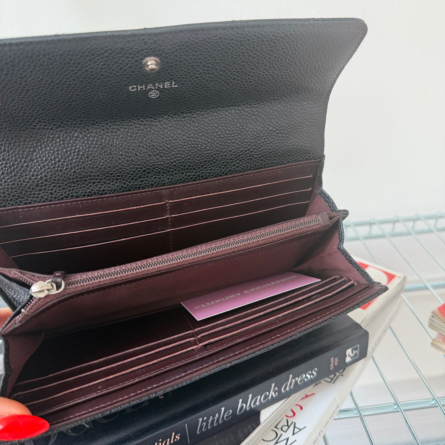 Pre-Owned Black Matelassé Caviar Leather Wallet