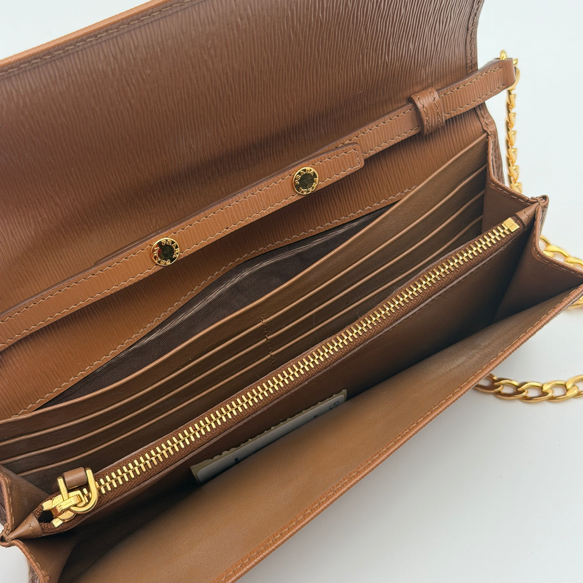 Pre-Owned Tan Epileather Wallet on Chain
