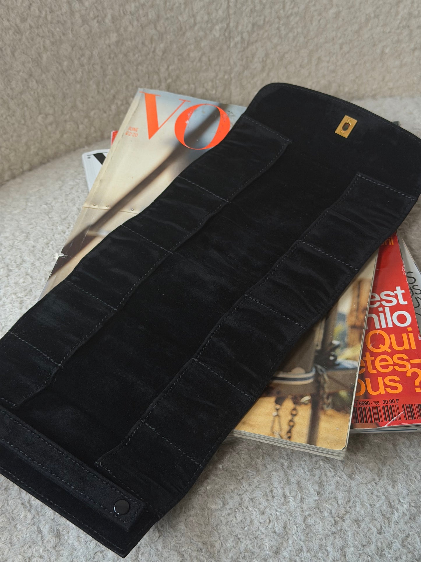 Pre-Owned Black Velvet Jewellery Case