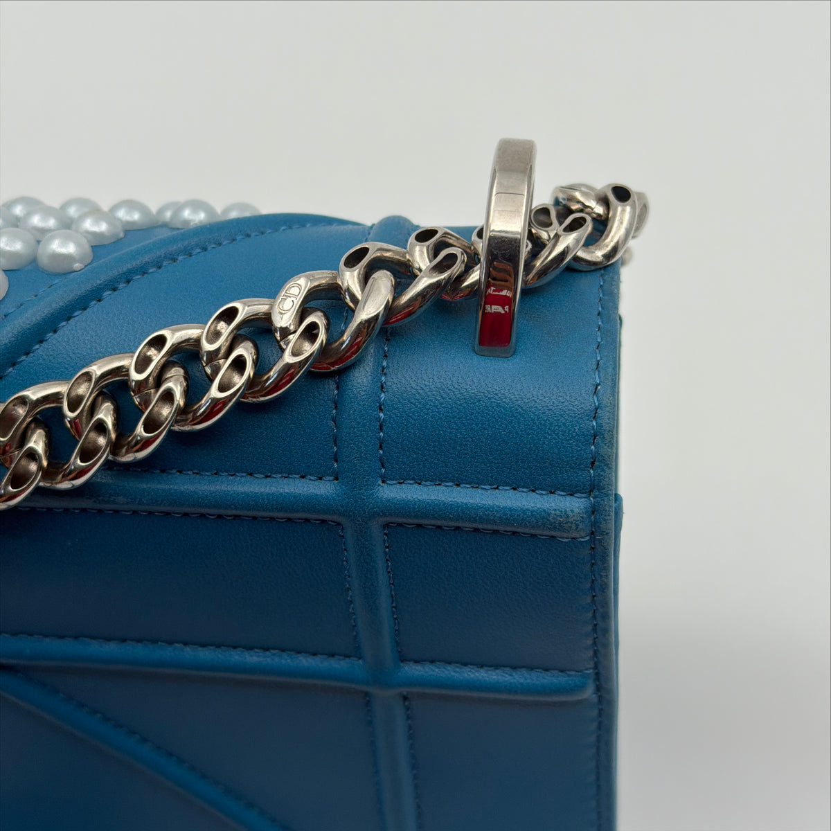 Pre-Owned Pearl Blue Leather Diorama Crossbody Bag
