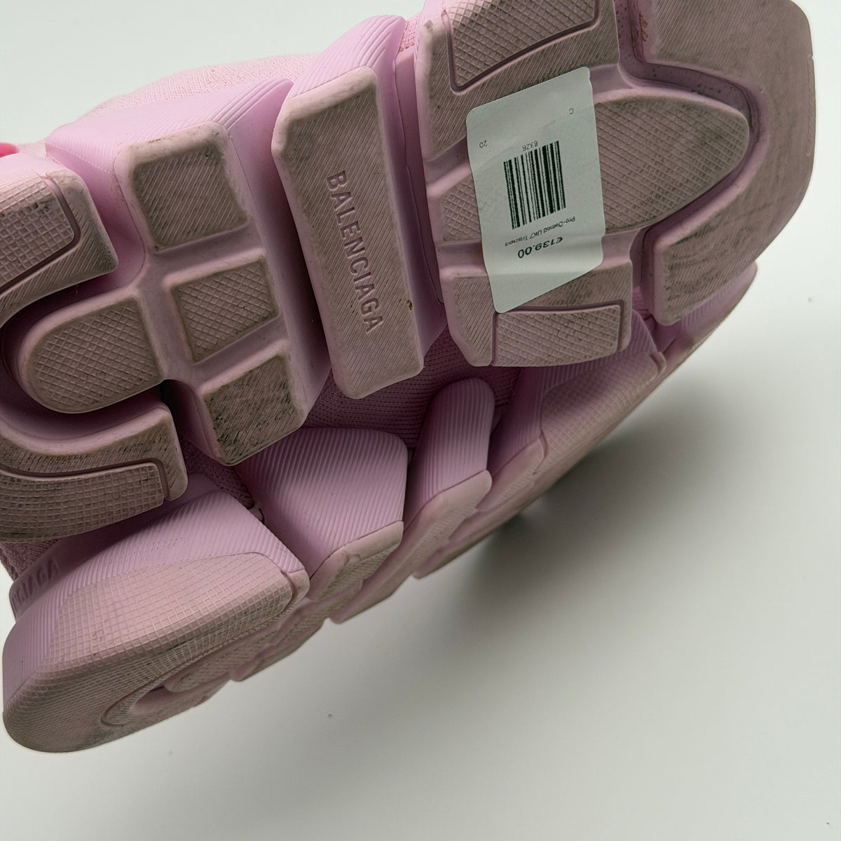 Pre-Owned UK7 Trainers