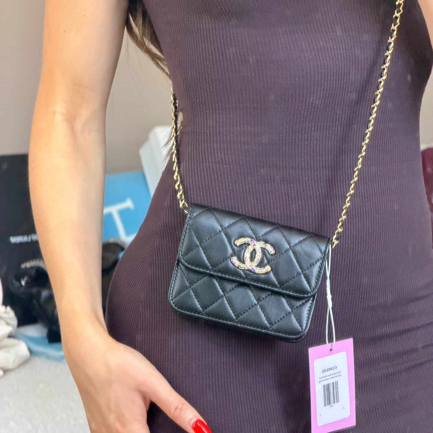 Pre-Owned Black Matelassé Lambskin Mini Crossbody Bag