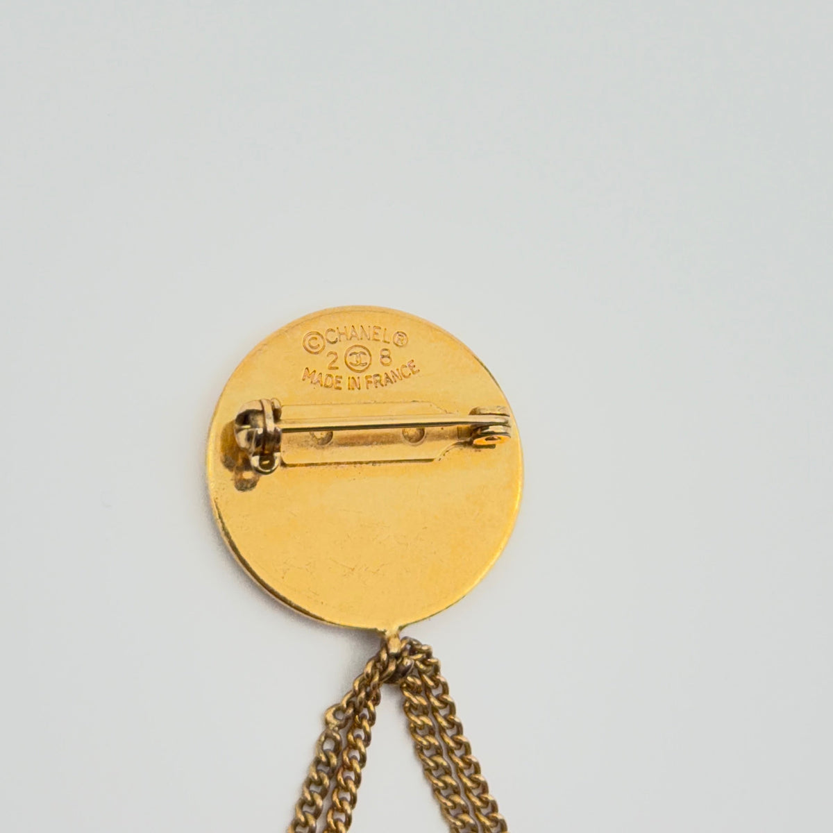 Pre-Owned CC Flap Gold-Plated Brooch
