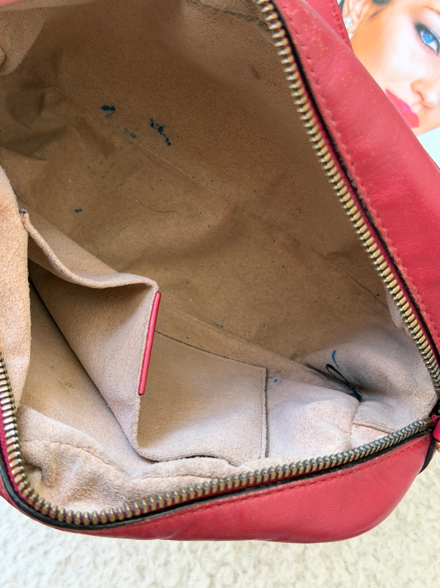 Pre-Owned Red Leather Marmont Camera Bag Crossbody