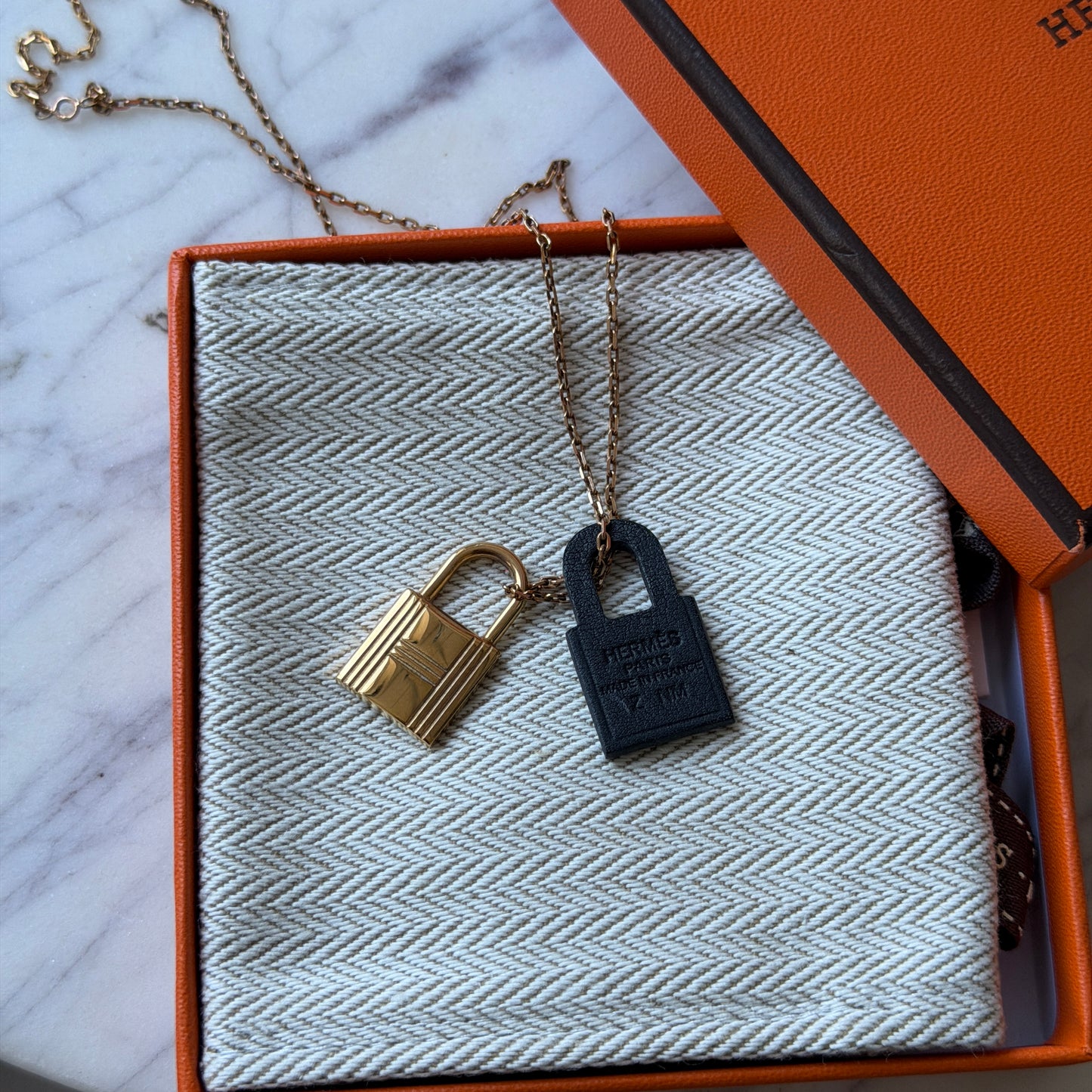 Pre-Owned Gold-Plated Lock Necklace