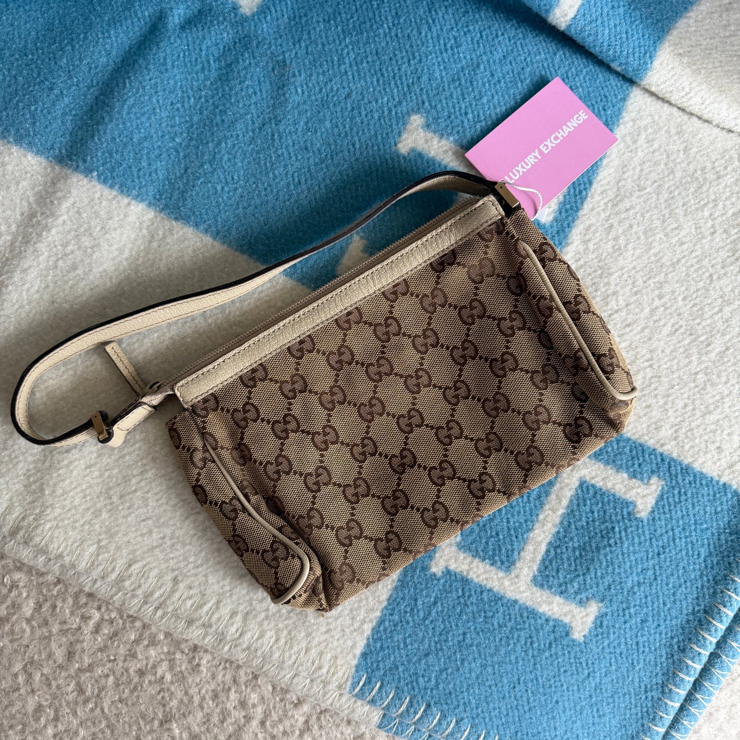 Pre-Owned Beige GG Canvas Shoulder Bag