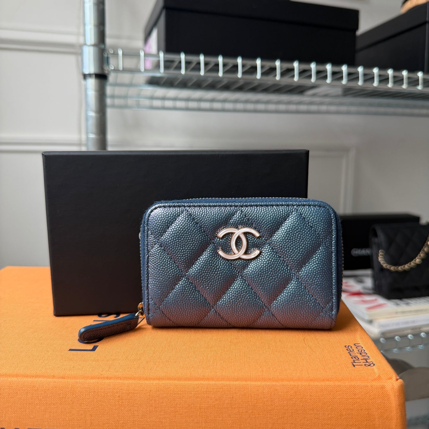 Pre-Owned Shiny Electric Blue Caviar Leather Zip Wallet