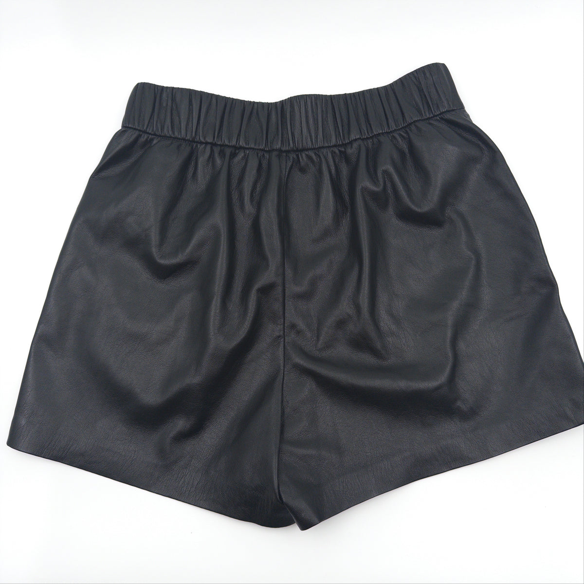 Pre-Owned Black Vegan Leather Shorts (S)