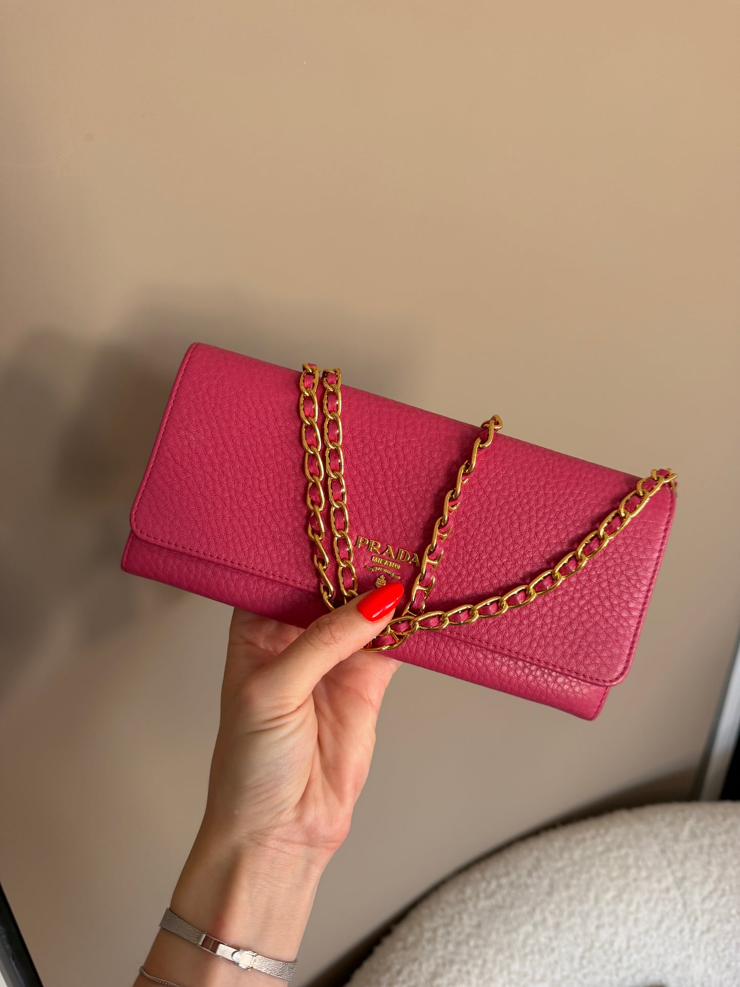 Pre-Owned Pink Grained Leather Wallet on Chain