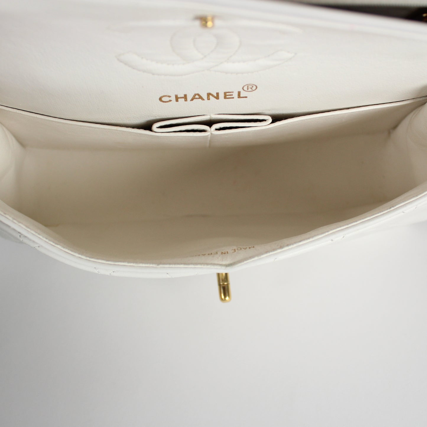 Small Classic Flap