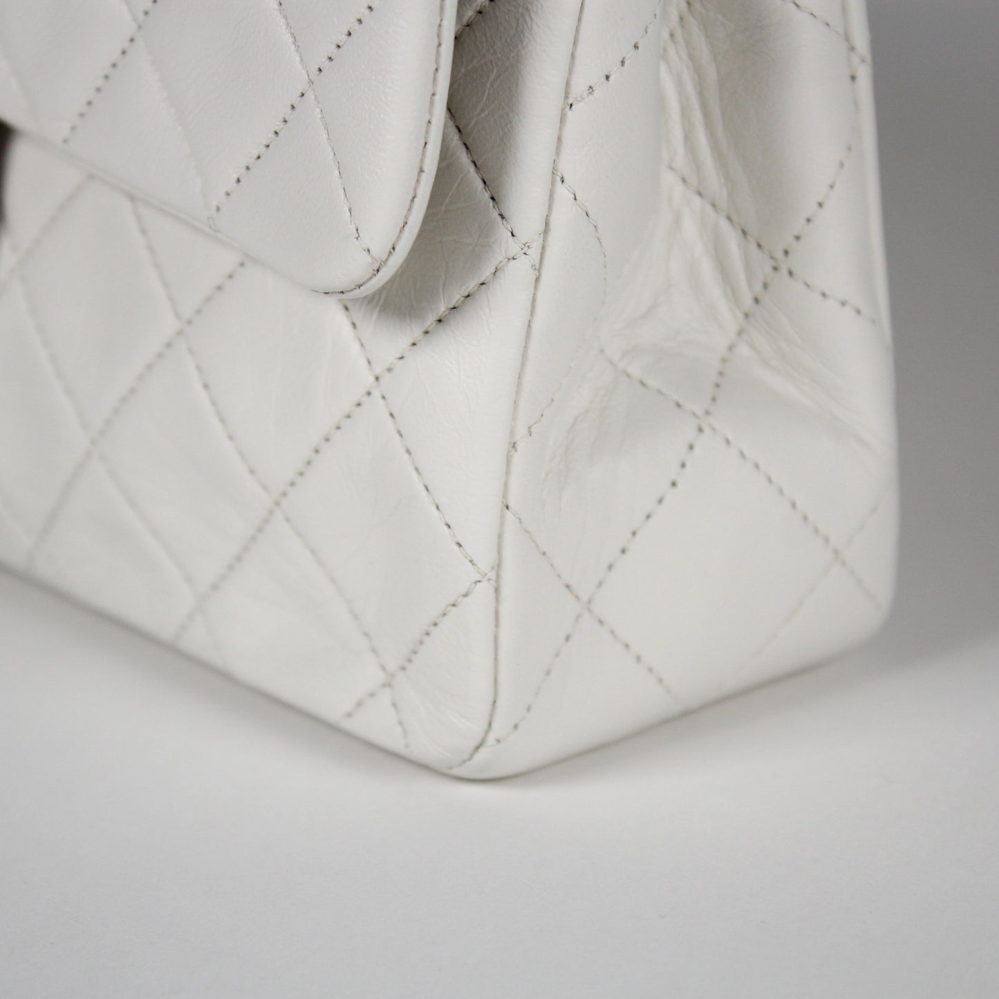 Small Classic Flap