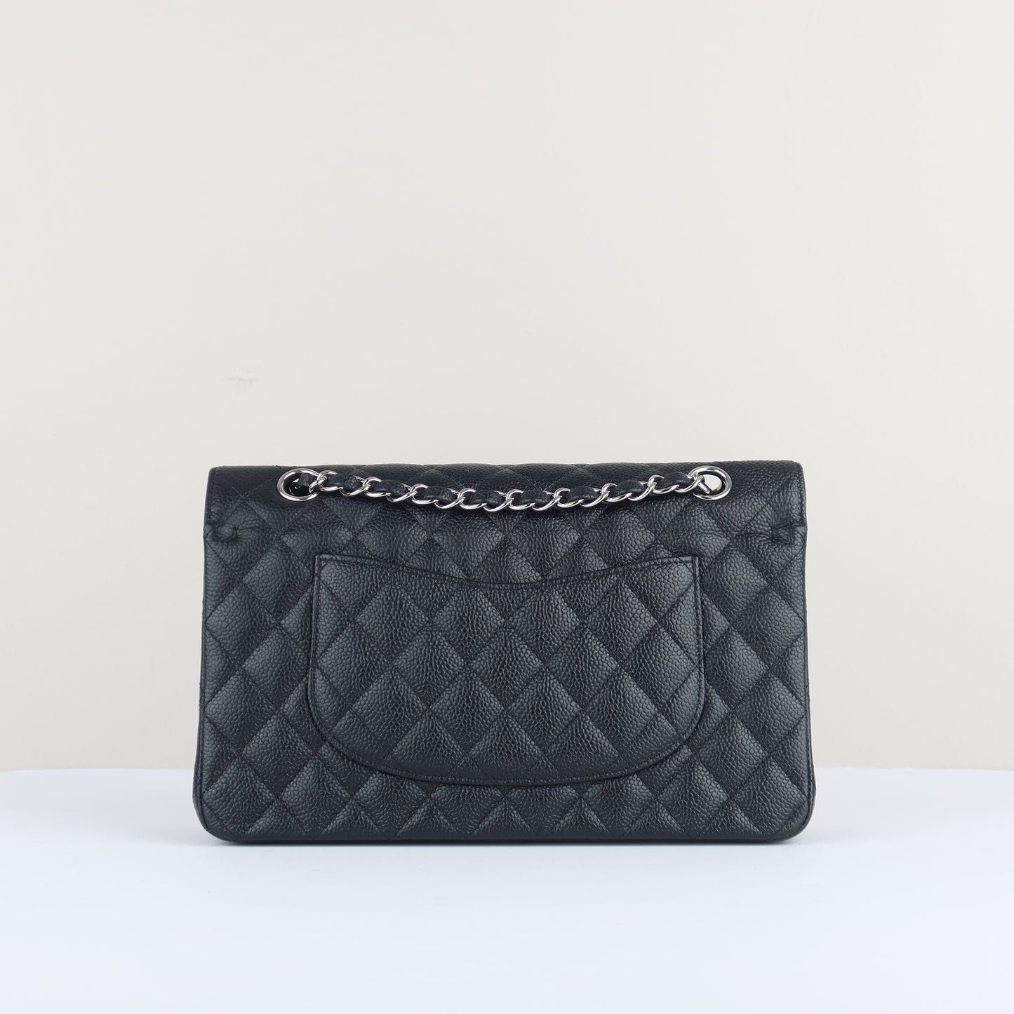 Caviar Medium Classic Flap