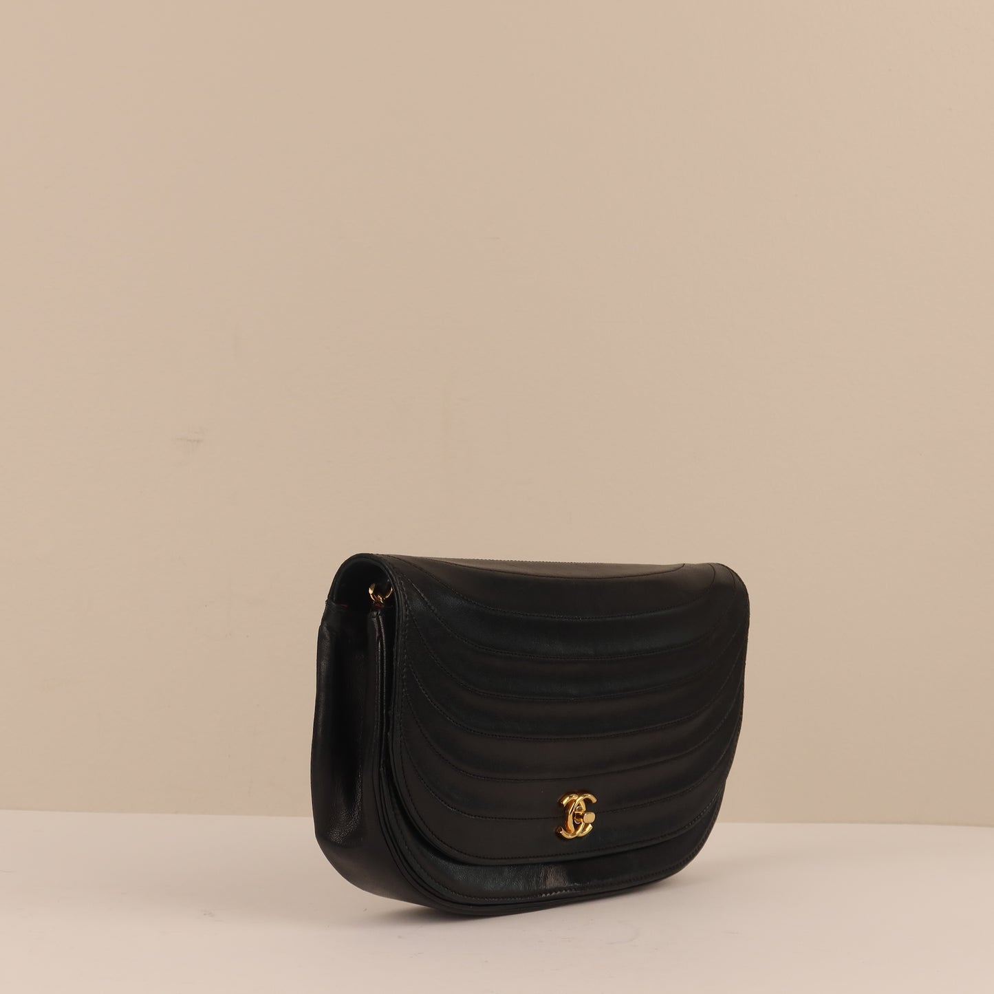 Halfmoon Single Flap