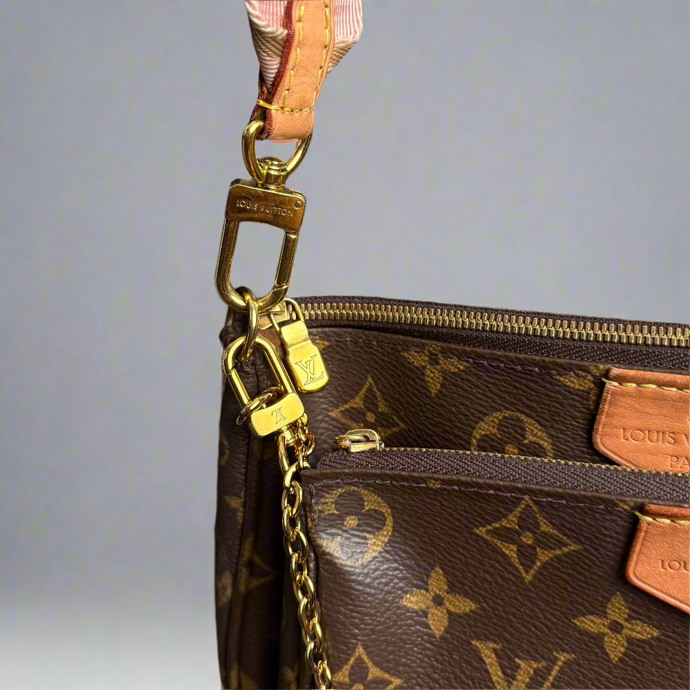 Louis Vuitton Multi-Pochette