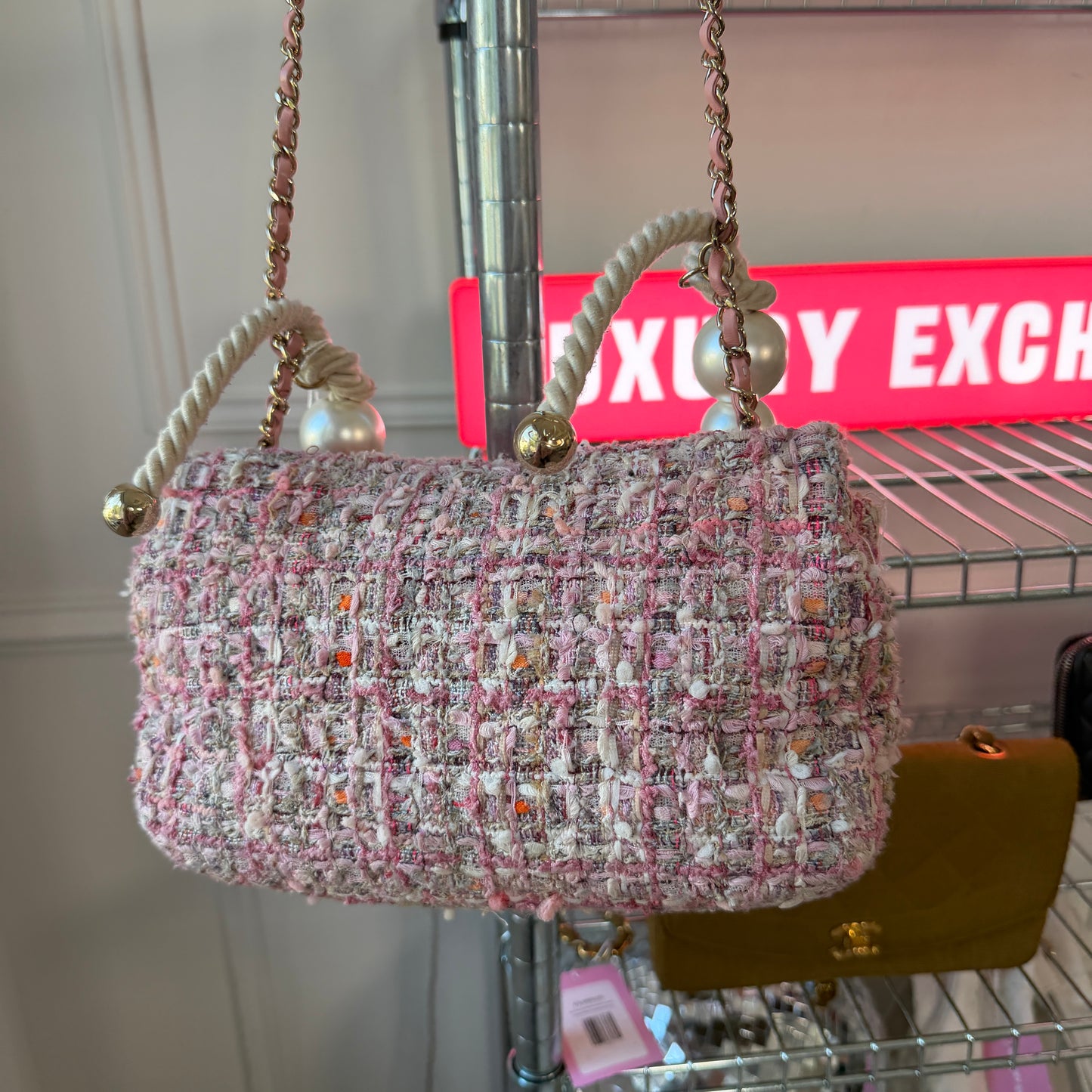 Pre-Owned Pearl Strap Pink Tweed Single Flap Crossbody Bag