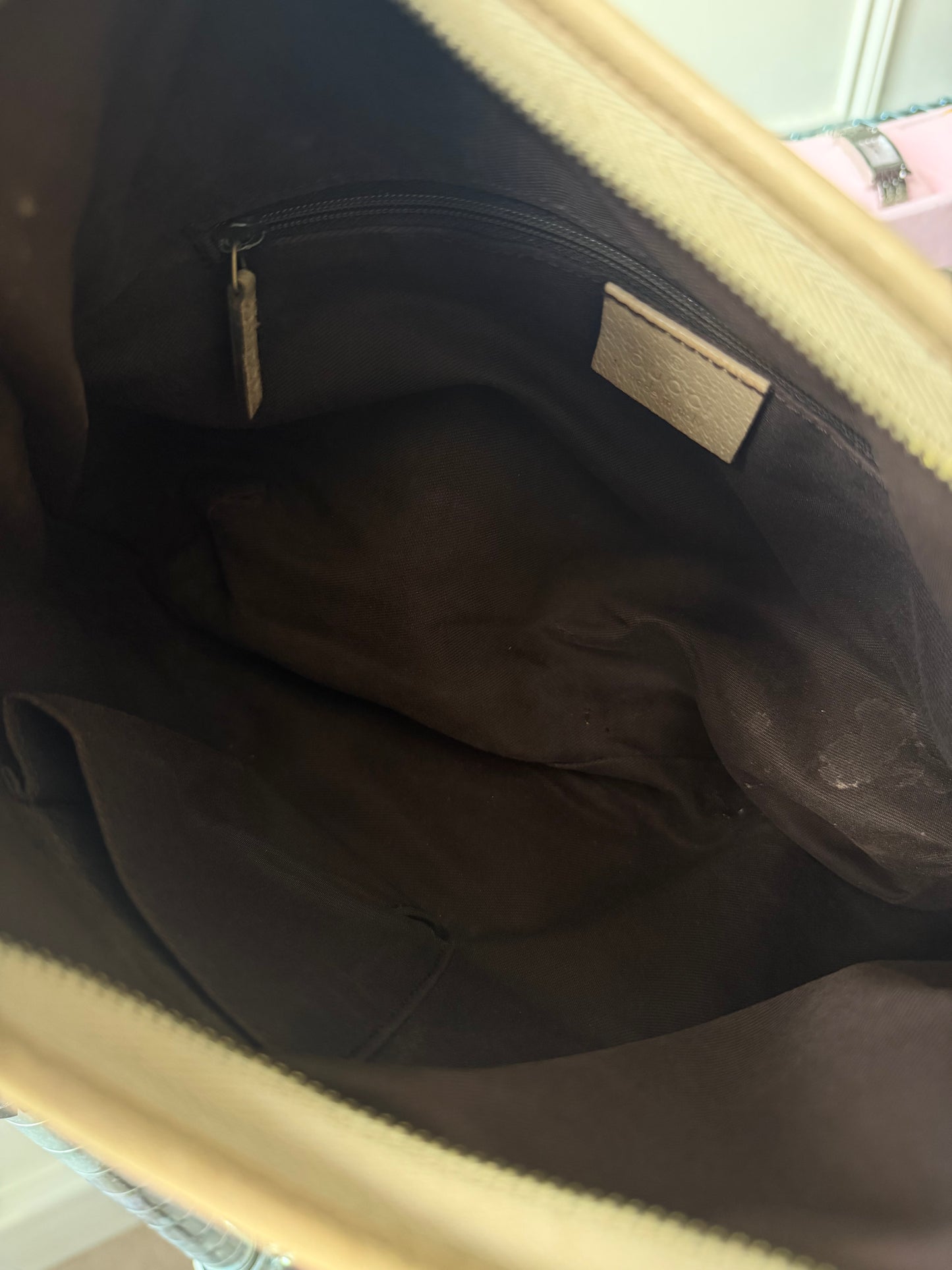 Pre-Owned Beige GG Canvas Hobo Shoulder Bag