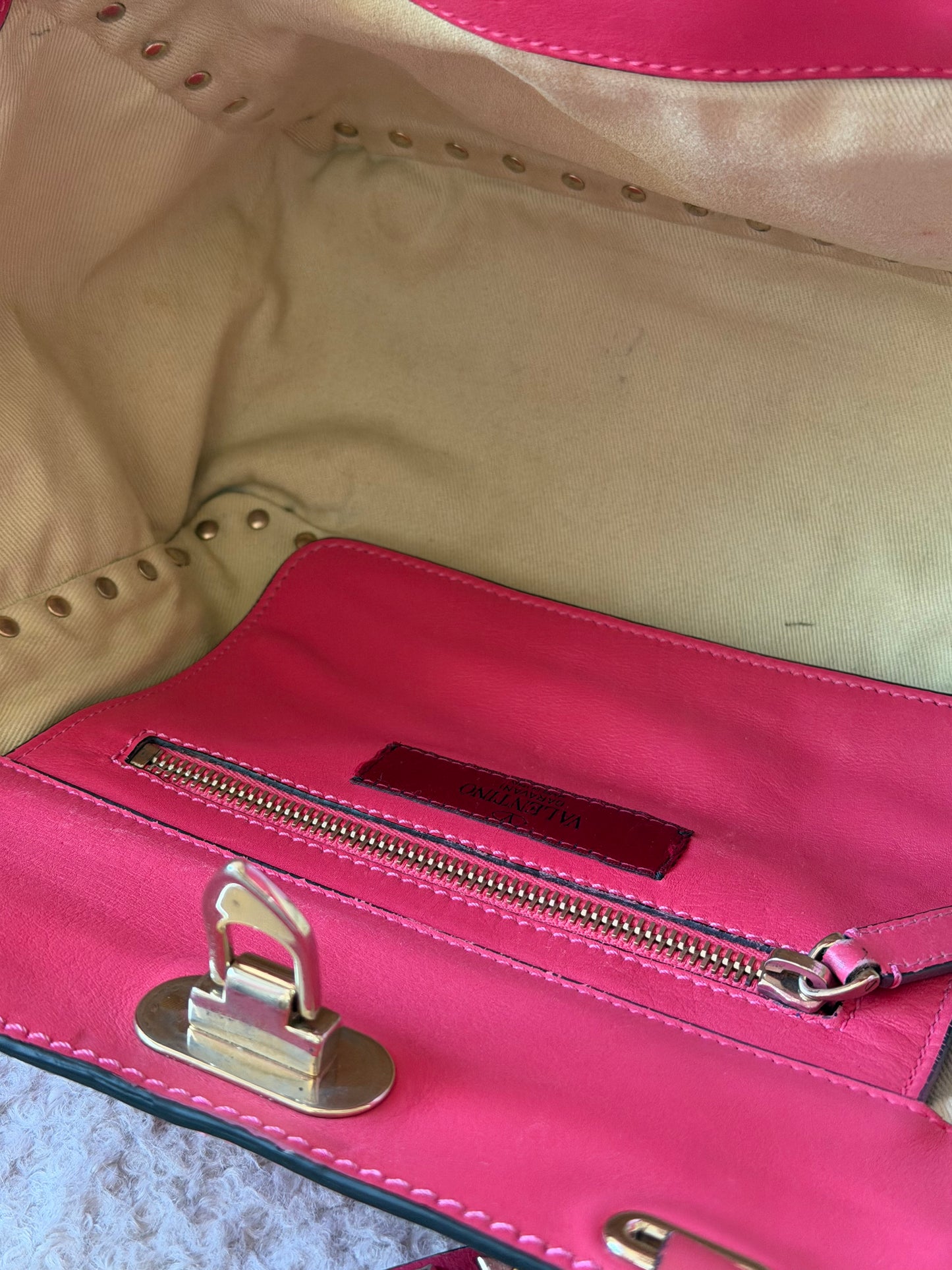 2000s Rouge Leather Rockstud Tote Handbag
