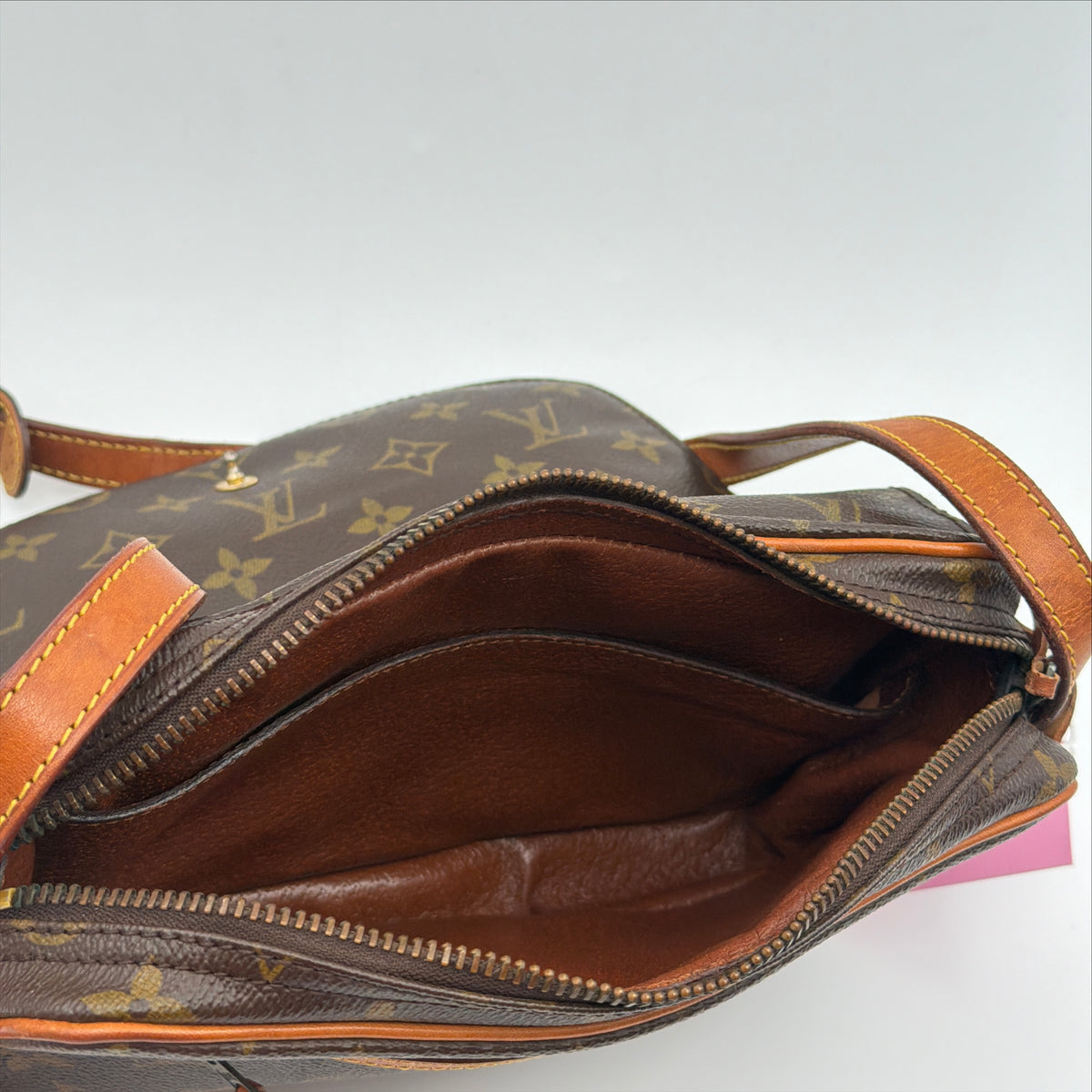 Pre-Owned LV Monogram Canvas Saint Germain 23 Crossbody Bag