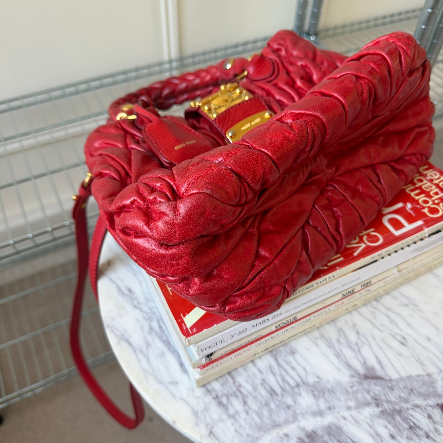 Pre-Owned Red Ruffled Nappa Leather Crossbody Bag
