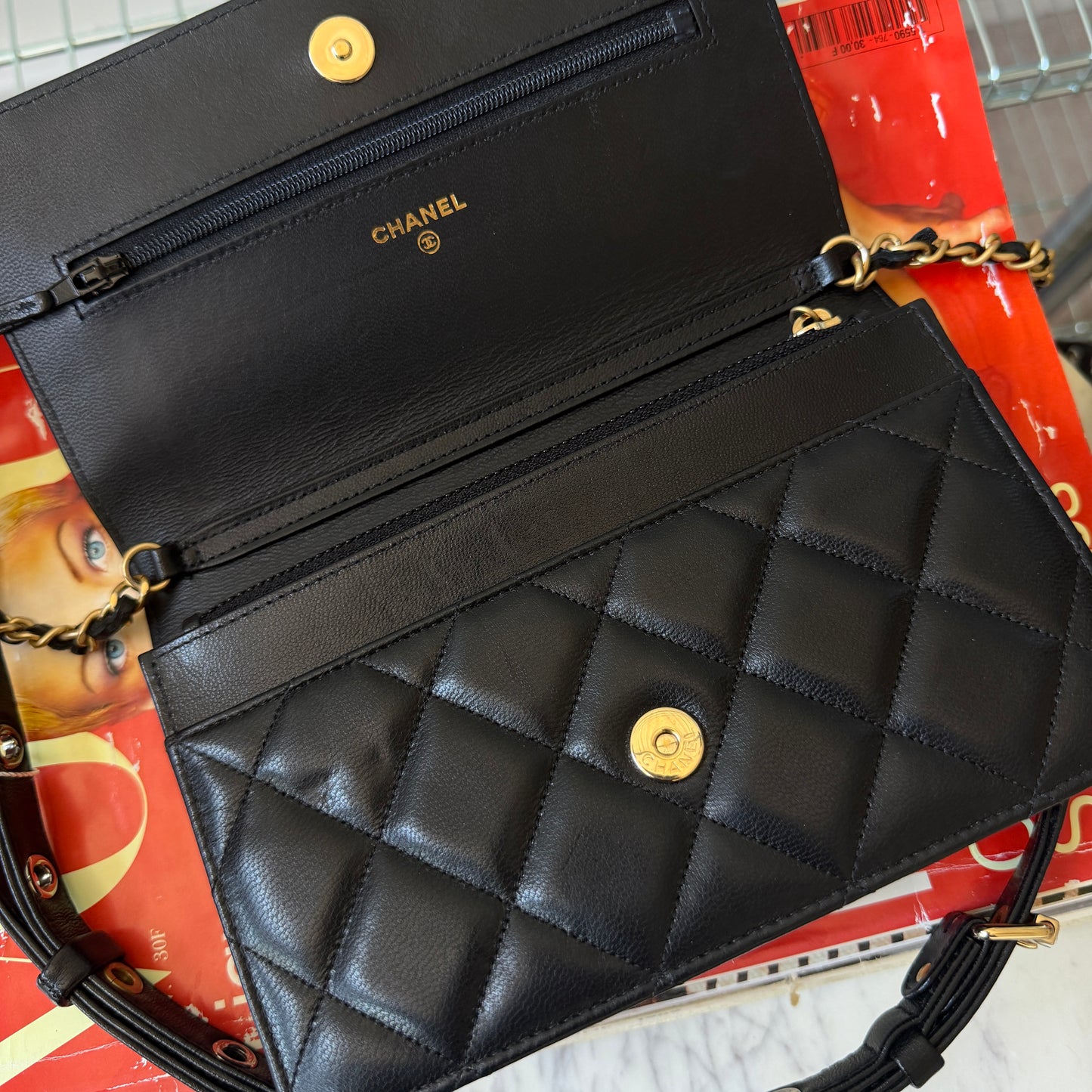 Pre-Owned Black Matelassé Lambskin 'Grommet' Wallet on Chain