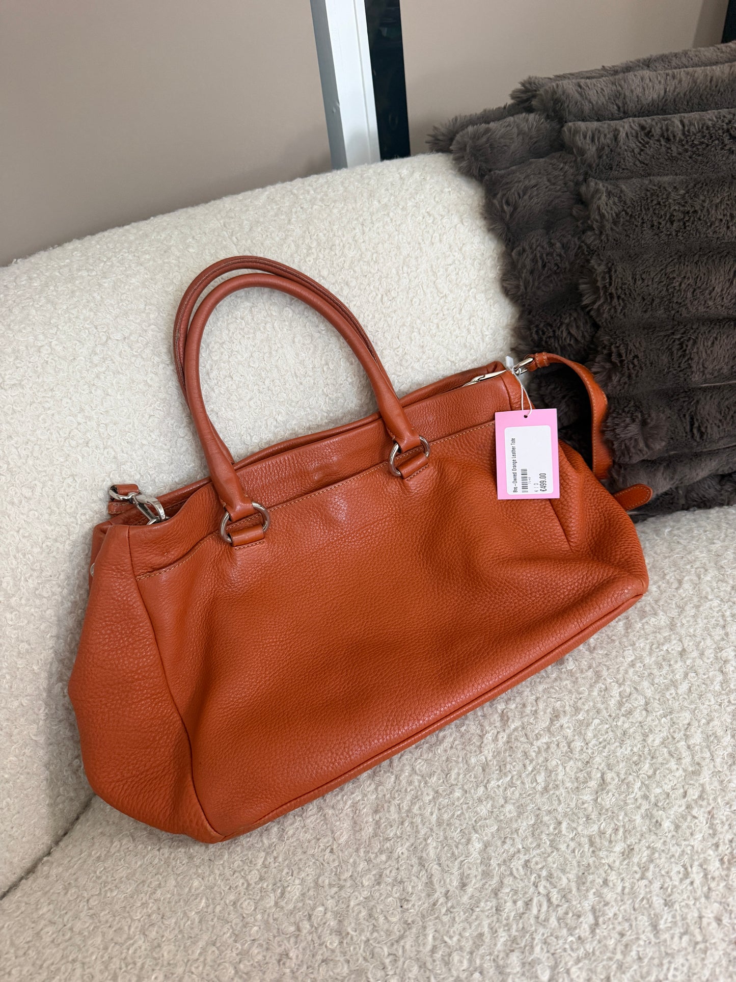 Pre-Owned Orange Leather Tote Bag w/Crossbody Strap