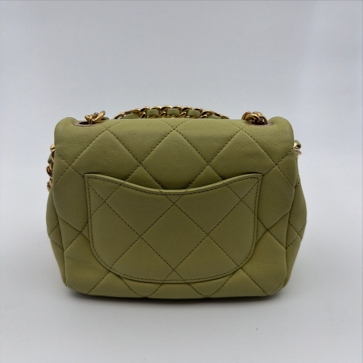 Pre-Owned Green Lambskin Leather Single Flap Crossbody