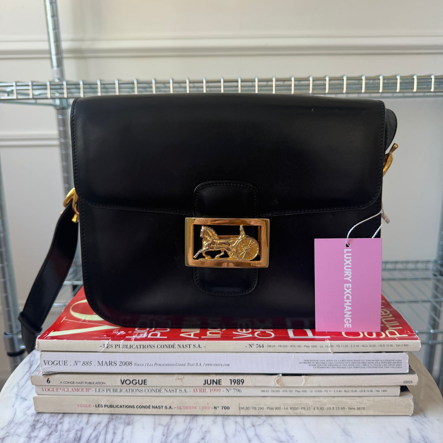 Pre-Owned Black Box Leather Carriage Shoulder Bag