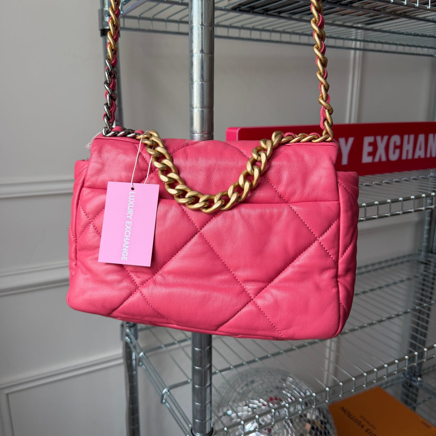 Pre-Owned Pink Shiny Lambskin Leather 19 Crossbody Bag