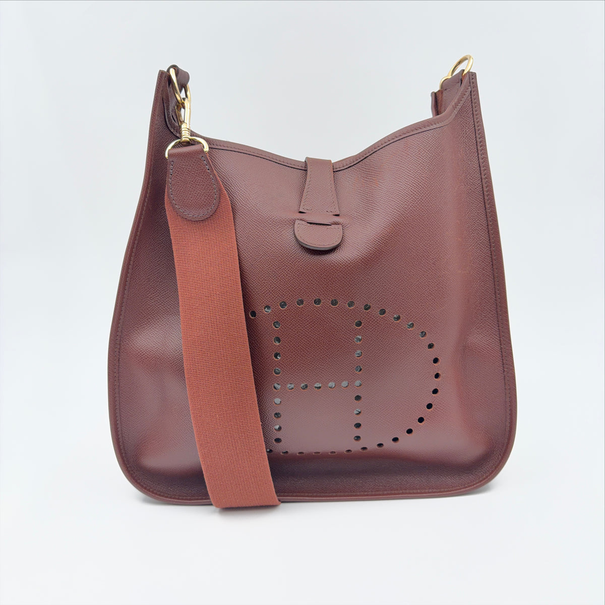 Pre-Owned Brown Epsom Leather Evelyne