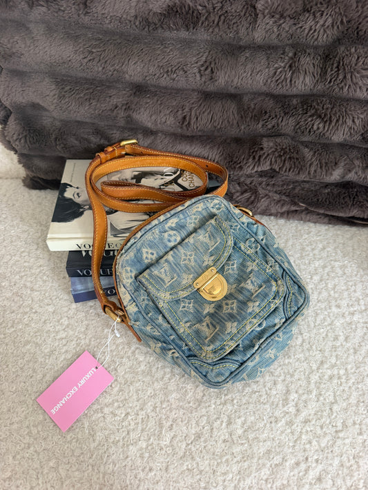 Pre-Owned LV Monogram Denim Handbag